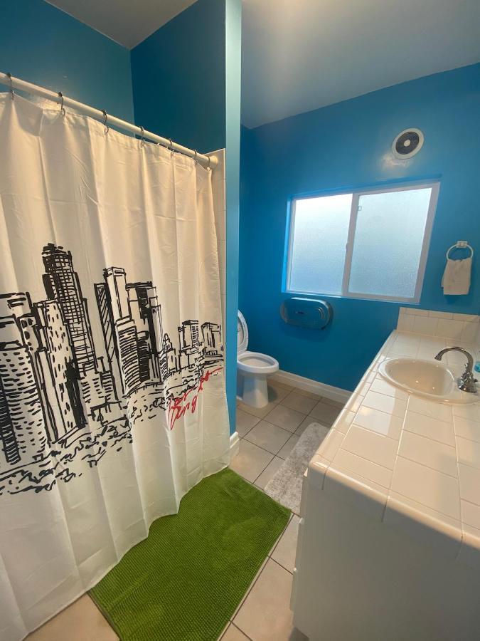 Private Los Angeles Room - Free Wifi, Ac, Tv, Private Fridge, Kitchen, Near Usc - Exposition Park - Usc Memorial Coliseum - Banc Of California Bmo Stadium - Downtown Los Angeles Dtla - University Of Southern California Usc!! 外观 照片
