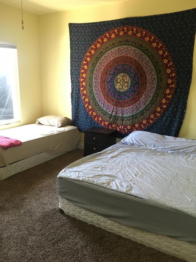 Private Los Angeles Room - Free Wifi, Ac, Tv, Private Fridge, Kitchen, Near Usc - Exposition Park - Usc Memorial Coliseum - Banc Of California Bmo Stadium - Downtown Los Angeles Dtla - University Of Southern California Usc!! 外观 照片