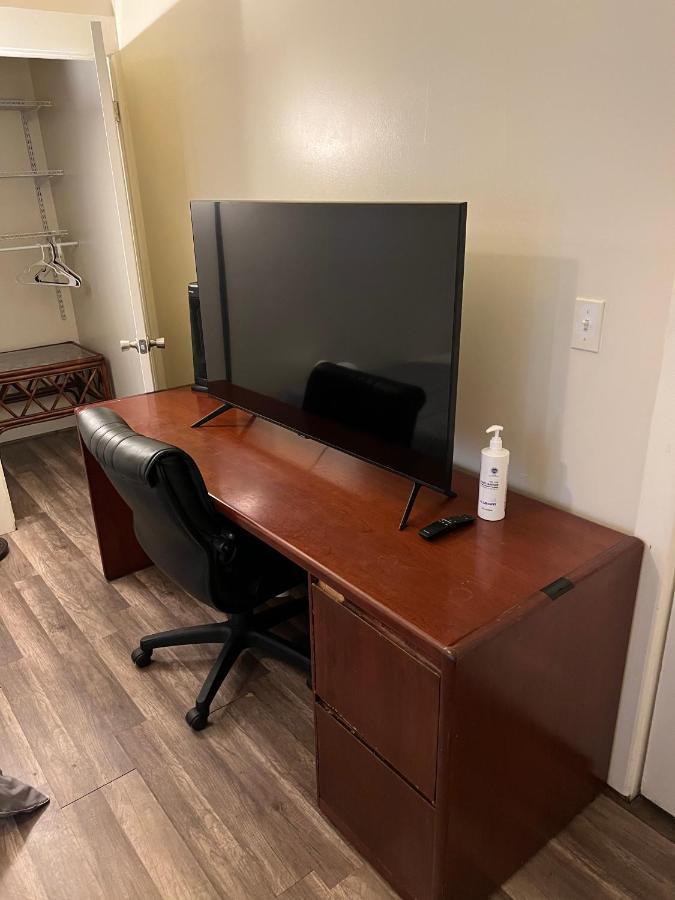Private Los Angeles Room - Free Wifi, Ac, Tv, Private Fridge, Kitchen, Near Usc - Exposition Park - Usc Memorial Coliseum - Banc Of California Bmo Stadium - Downtown Los Angeles Dtla - University Of Southern California Usc!! 外观 照片